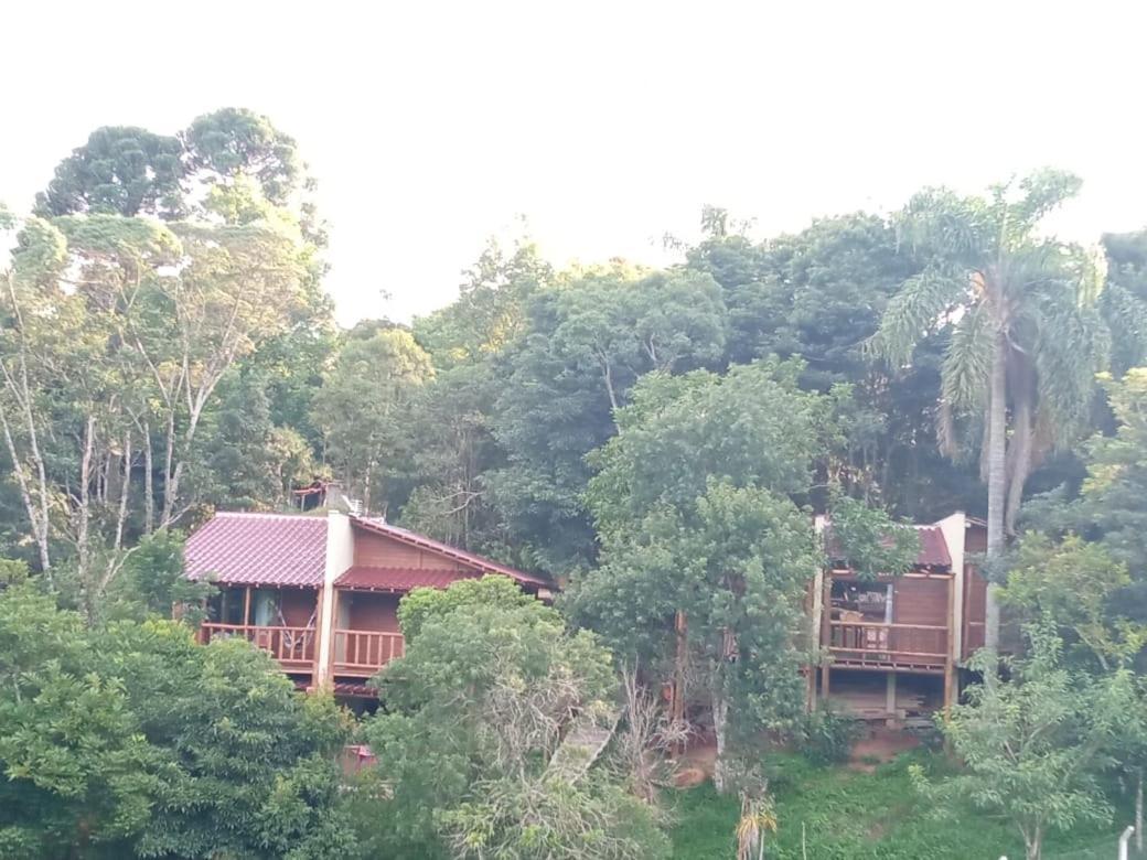 Recanto Berço Aguas Casa de hóspedes
